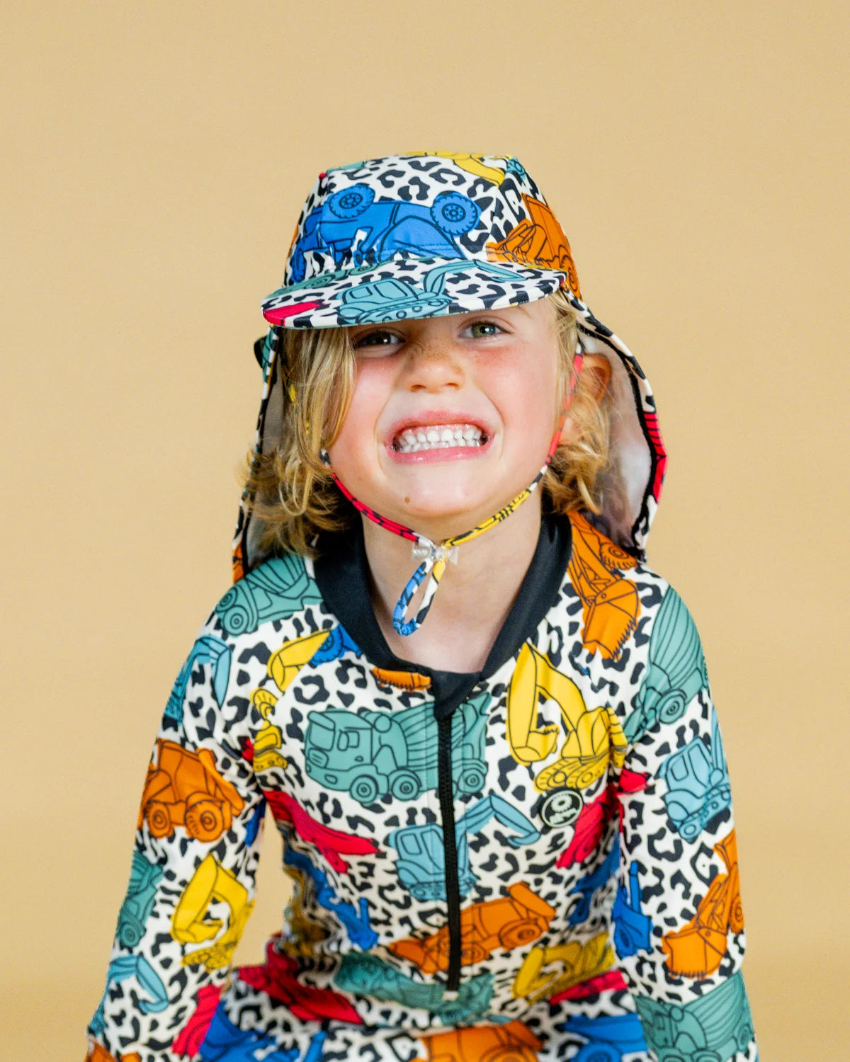 Construction Cool legionnaire swim hat with neck flap, photo 3 – bright UPF50+ kids & baby sun hat by Cucumber Cool