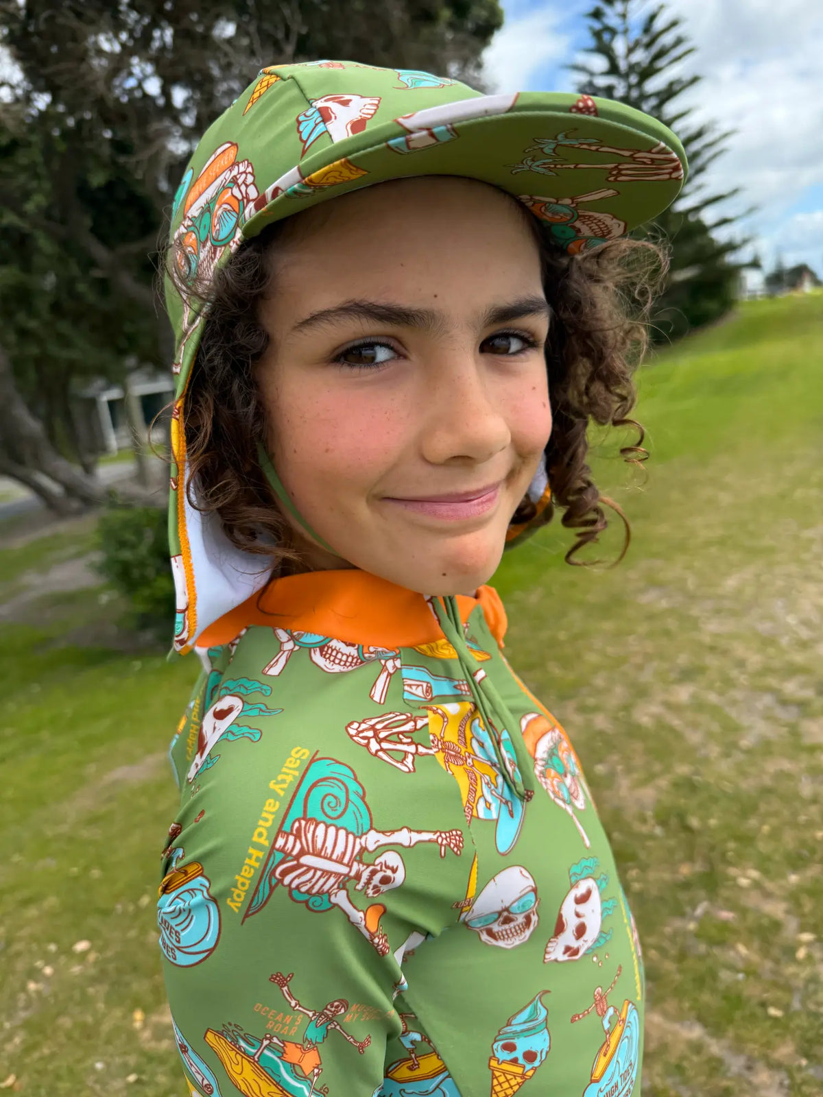 Skella Good Vibes legionnaire swim hat with neck flap, kids size, photo 2 – end of line UPF50+ sun hat on sale, by Cucumber Cool