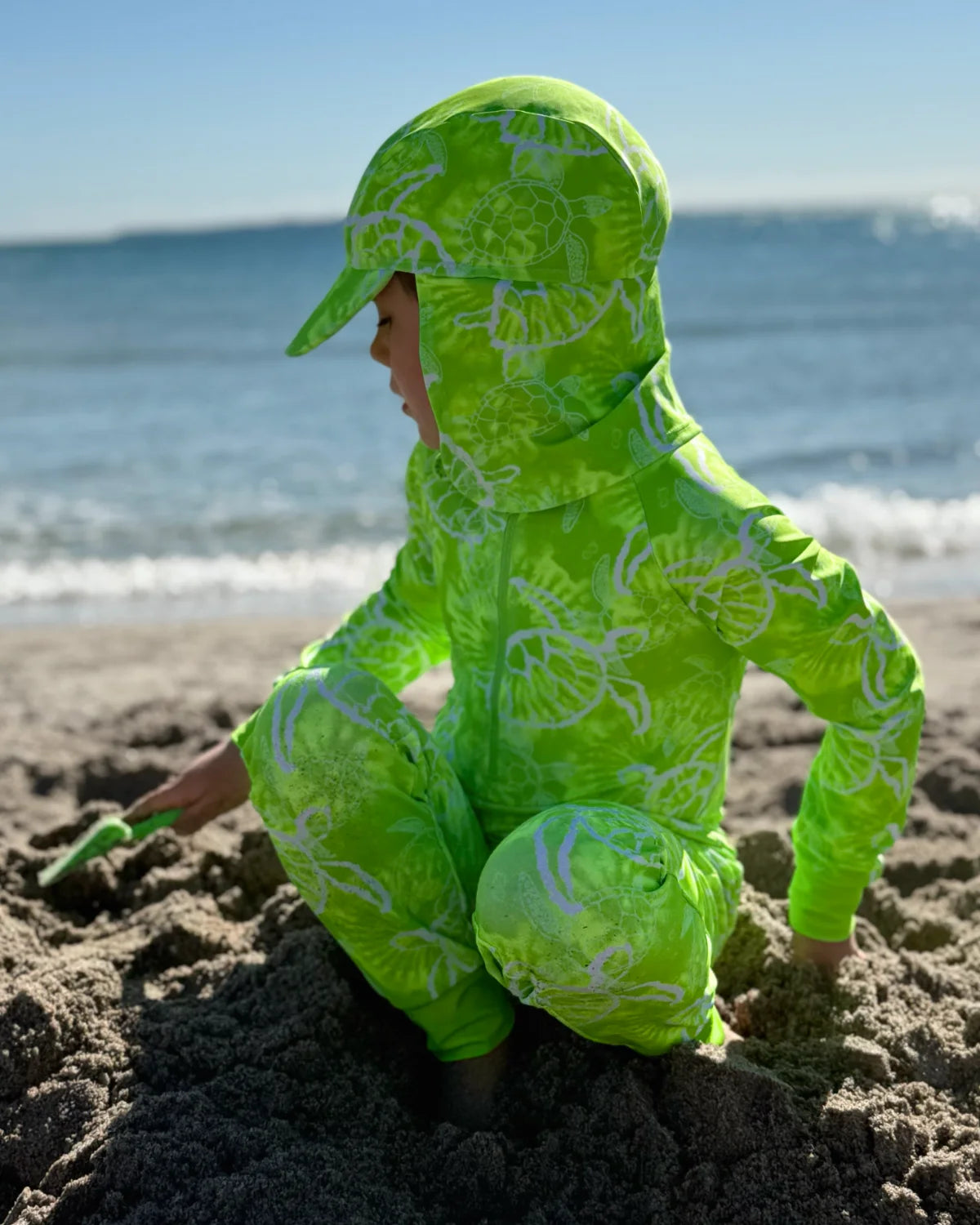 Turtle-Tastic legionnaire swim hat with neck flap, photo 2 – bright UPF50+ kids & baby sun hat by Cucumber Cool